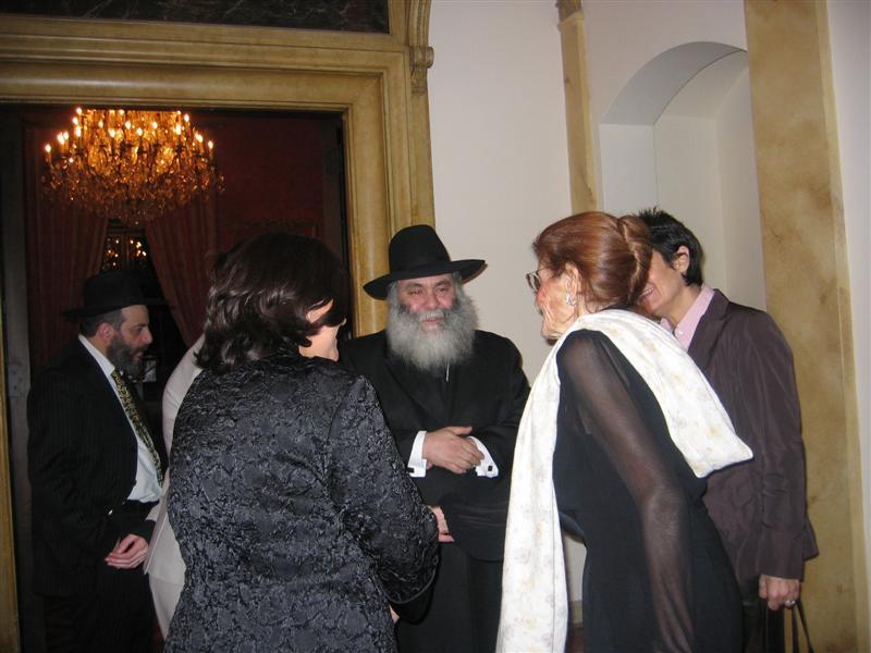 Chanukah Party au consulat de France le Rav Mickael Cohen
