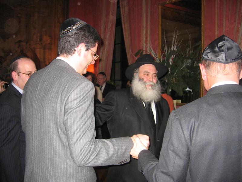 Chanukah Party au consulat de France le Rav Mickael Cohen