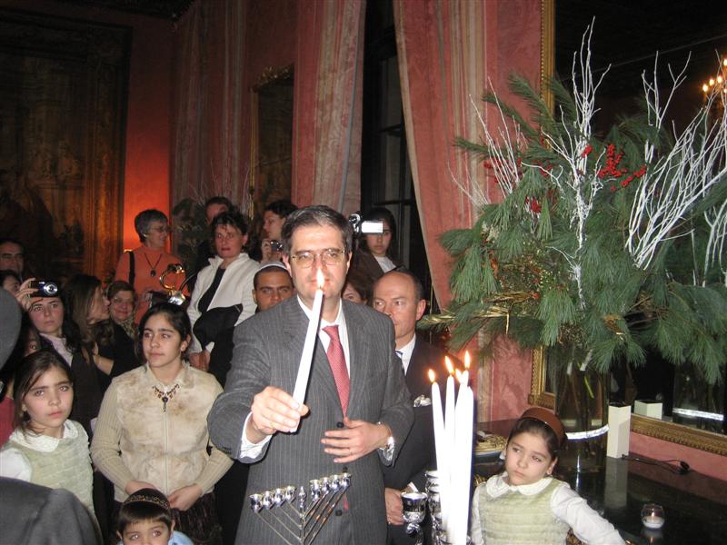 'Hanouka 5767 CCF Consulat France à New York