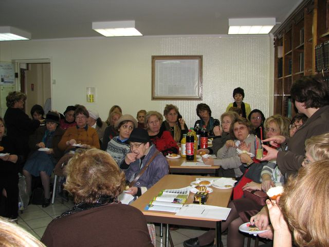 Cours pour dames le mardi après-midi au Beth Loubavitch