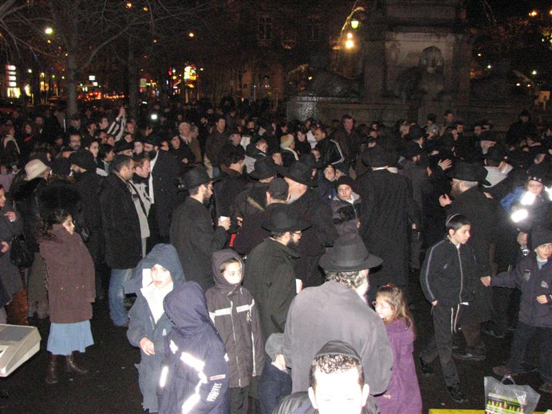 Allumage public central Place du Chatelet