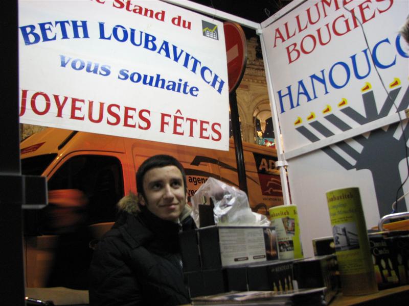 Allumage public central Place du Chatelet