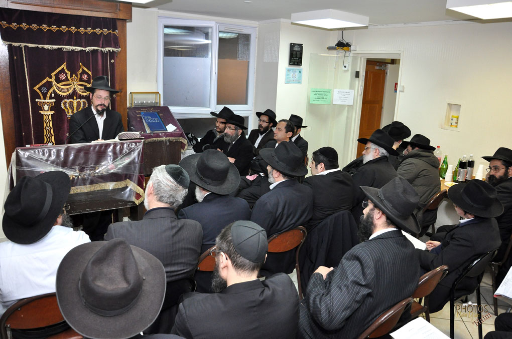 Kinous Torah Beth Loubavitch 27 Tichri 5769 à Paris