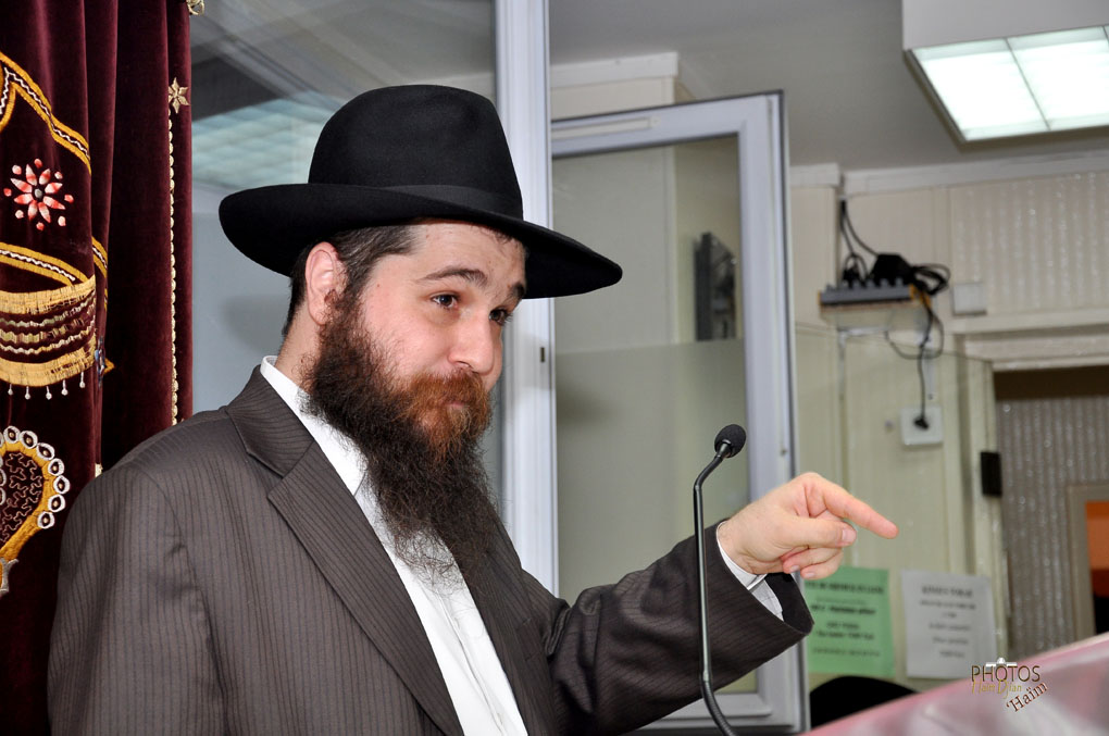 Kinous Torah Beth Loubavitch 27 Tichri 5769 à Paris