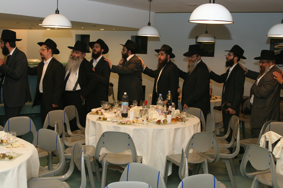 Le reportage photographique de Yaacov Guez du Kinous 5767 des Chlou'him du Beth Loubavitch