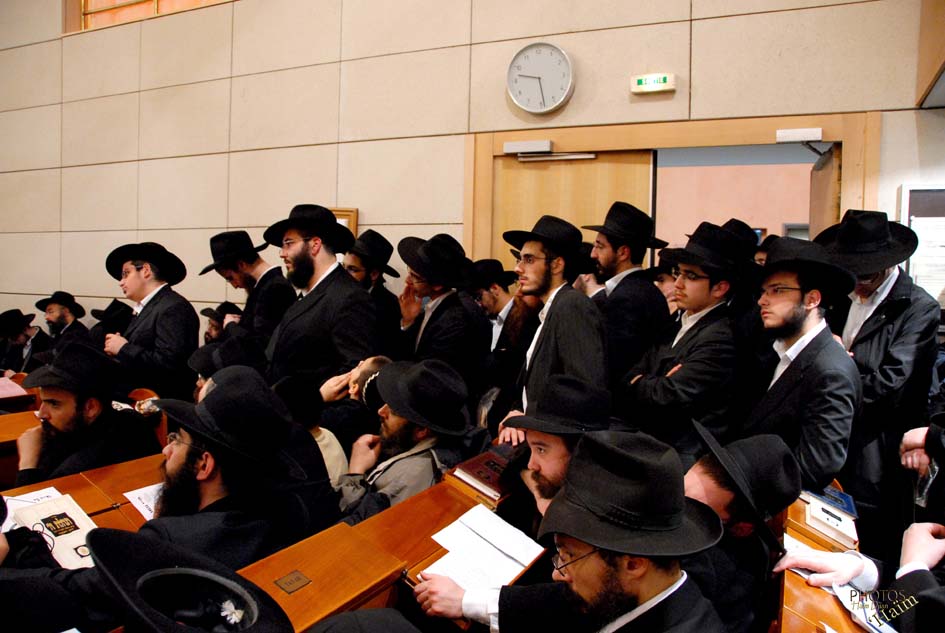 Kinous Torah Hol Hamoed Pessa'h Beth Haya Mouchka 5768 à Paris 19e