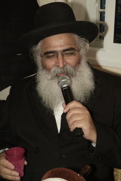 Inauguration d'un Sefer Torah par les Institutions Kesher d'Ashdod dirigées par le Rav Mendel Amar