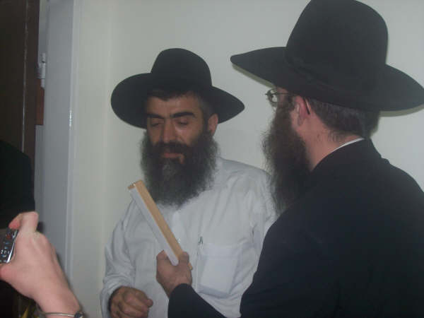 Inauguration du siège social du Beth Habad à "Ashdod LaCity" à la mémoire de Elyahou Edmond ben Moshe z'l