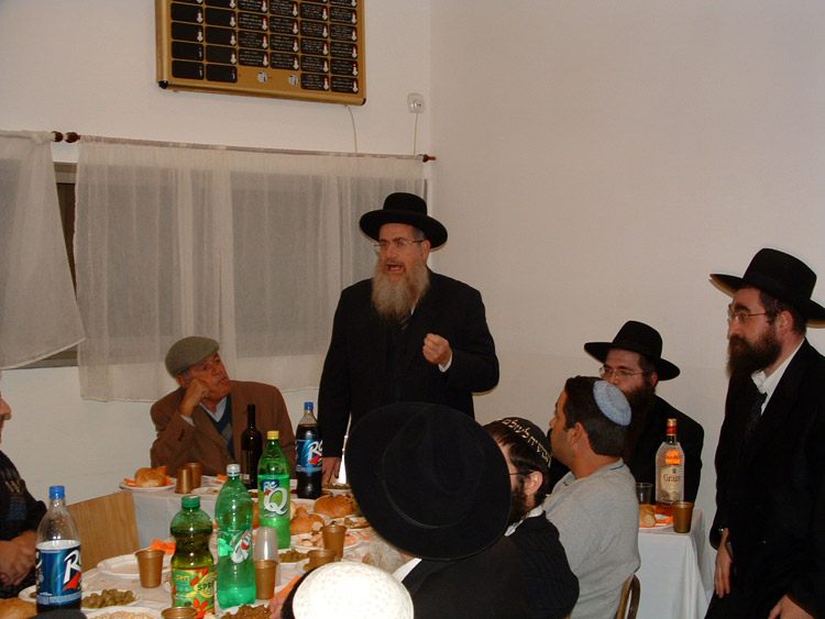 Youd Teth Kislev 5765 au Beth 'Habad de Maale Adoumim