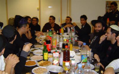 Farbrenguen en l'honneur du 13 Tichri - Hilloula du Rabbi Maharach et du Yom Ouledet de Jeremie Dayan au Beth &lsquo;Habad de Créteil organisé par les jeunes de Maisons-Alfort