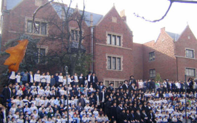Kinous Hachlou'him 5766: La photo de groupe réunissant près de 2500 Chlou'him