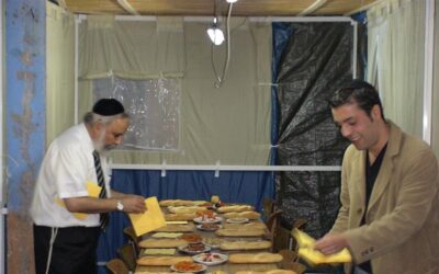 Dans la Souccah du Beth Habad de Choisy le Roi
