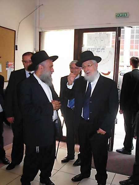 Le Grand Rabbin de France visite les institutions scolaires Loubavitch de Grenoble