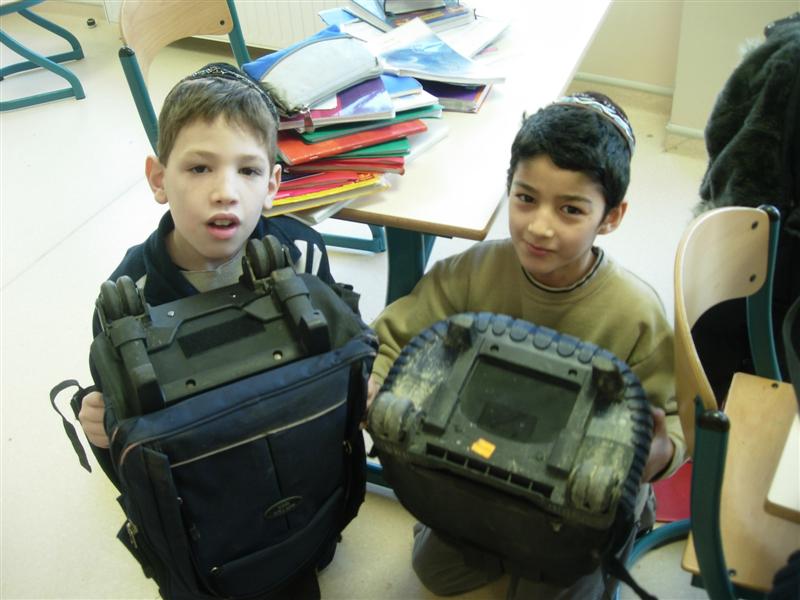 Nettoyage de Pessa'h à l'école Chné-Or