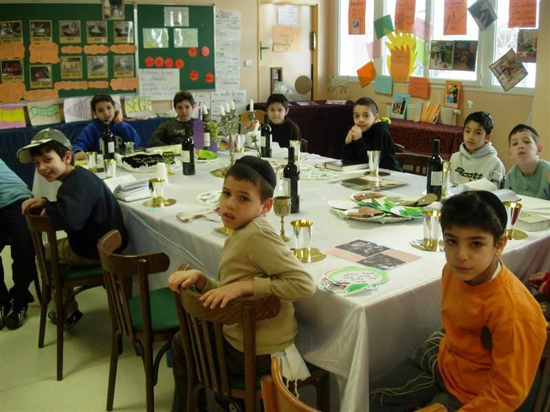 Pessah-Expo à l'école Chné-Or photos JBO