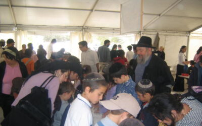 Matsot Kfar Habad 5766