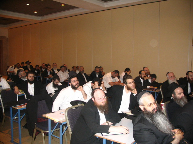 Grande Convention des Rabbanim organisée par le Rav Mendel Amar et le Vaad Rabbanei 'Habad en Erets Israel