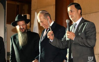 Ehoud Olmert rend hommage à "l'extraordinaire travail réalisé par le mouvement Loubavitch en Russie"