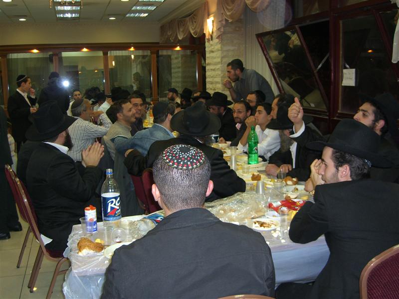 Mélavé Malka Beth Habad Netanya Anniversaire du Rav Yaacov Mazouz et Chéva Brahot de Raphael et Einat Dabi
