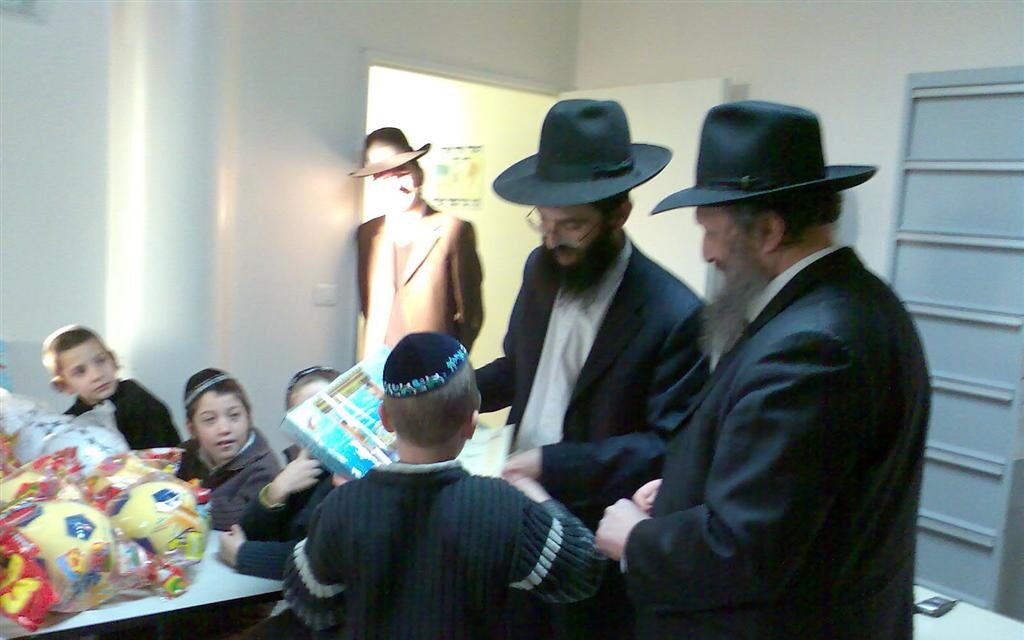 Allumage de la sixième bougie au Heder Ohaley Torah Sinai