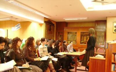 Le séminaire pour étudiantes organisé par le Beth Habad du 14ème vient de s'achever avec succès