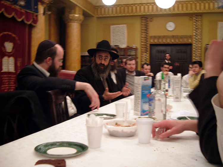 Farbrenguen avec le Rav Glou'hovsky à Frankfort