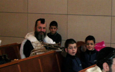 Quelques photos du Minyan de la rue Petit le dimanche matin