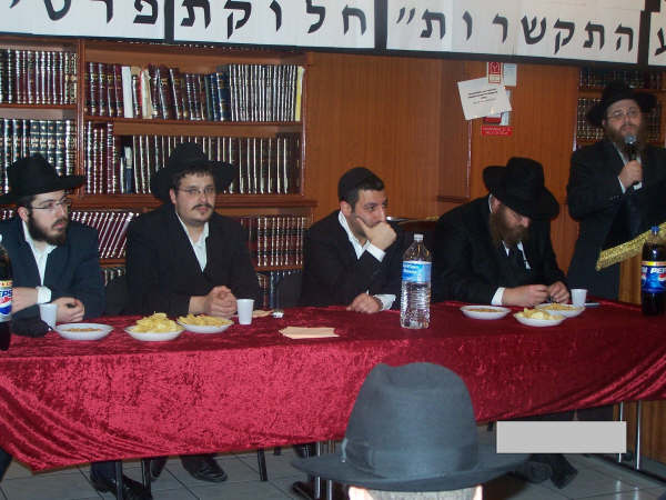 Mivtsa "Hitkachrout" de la Yéchiva Loubavitch de Vincennes