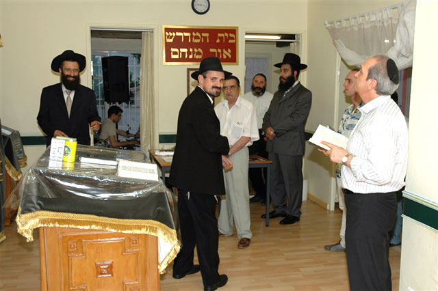 Séouda de Roch 'Hodech au Beth 'Habad Loubavitch «Or-Mena'hem» de Marseille