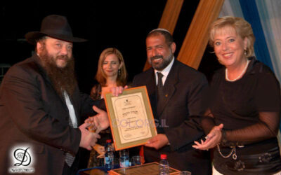 Le Rav Nathanael Dreyfus reçoit le "Signe de Reconnaissance" de la ville de Netanya