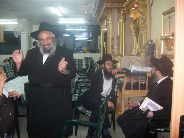 Inauguration du siège social du Beth Habad à "Ashdod LaCity" à la mémoire de Elyahou Edmond ben Moshe z'l