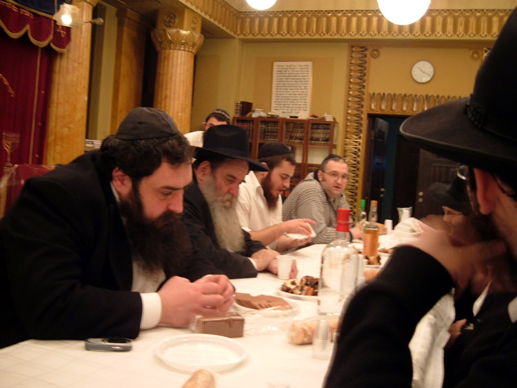 Farbrenguen avec le Rav Mena'hem Moché Kotlarsky à Frankfurt