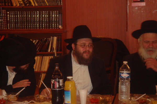 La Yéchiva de Vincennes reçoit le Rav Yerouslavsky