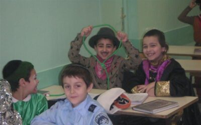 Fête de Pourim à l'école de garçons du Beth Loubavitch