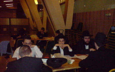 Seder d'étude de Hol Hamoed Pessa'h au Beth Haya Mouchka