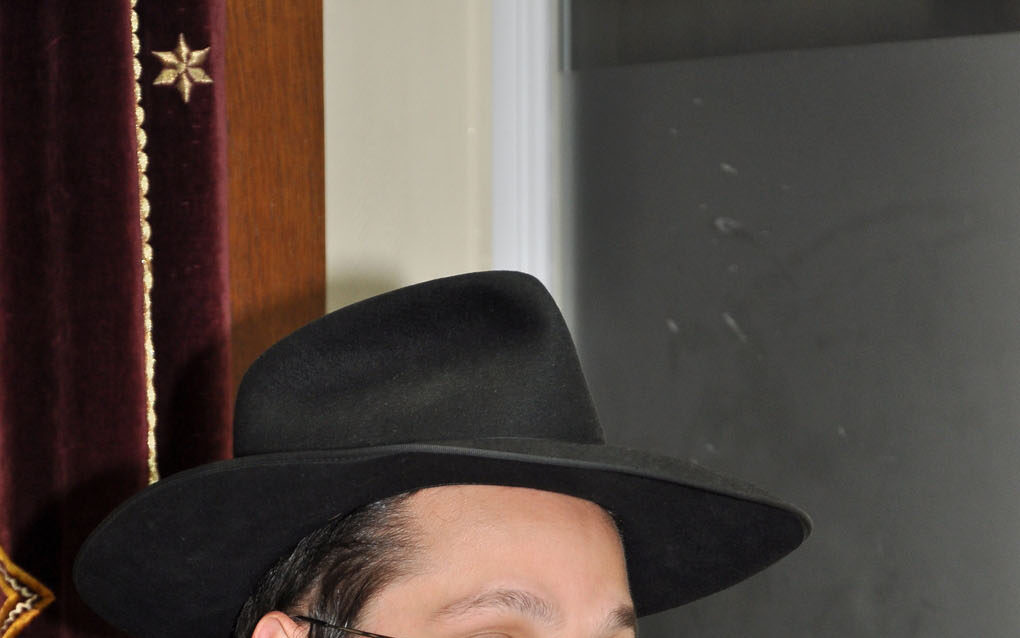 Kinous Torah Beth Loubavitch 27 Tichri 5769 à Paris