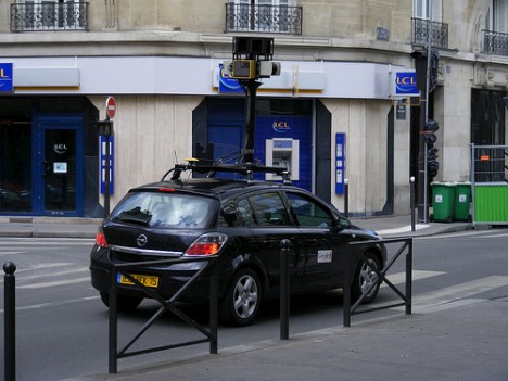 Les Google Cars dans les rues de Paris