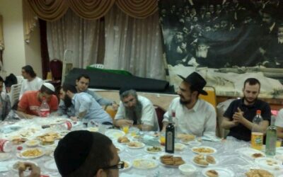 Farbrenguen à l'occasion du 5ème anniversaire du Minyan des jeunes au Beth Habad francophone de Netanya
