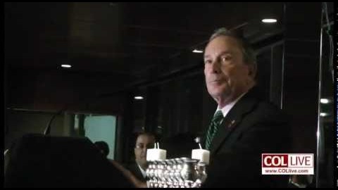 VIDÉO : &lsquo;Hanouka 5772 avec Michael Bloomberg, Maire de New York