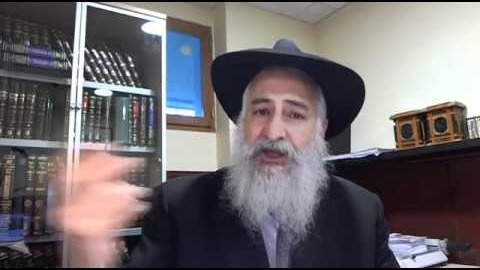 Cours de Eine Yaacov avec le Rav Yossef David Cohen : "Comment danser devant la Kalla"