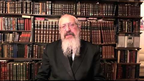 ‘Hanouka : Les lois de ‘Hanouka par le Rav Avraham Barouh Pevzner