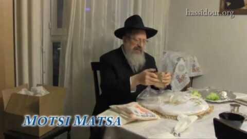 PESSAH : Pratique du Seder de Pessa'h selon la coutume Habad par le Rav Avraham Barouh Pevzner