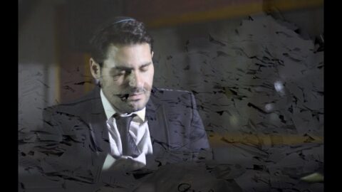 CLIP VIDÉO : Gad Elbaz chante Tsama Le'ha Nafshi