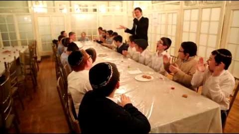 CROW HEIGHTS : Salon du livre à Ohalei Torah