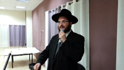 VIDEO : Yortsaït du Rav Messod Hai ע"ה Habib, mercredi 19 mars 2014 à Ko'hav Yaacov