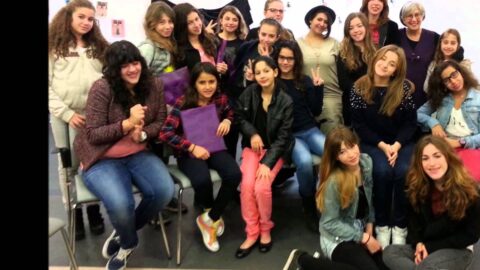 Bat Mitsva club du Beth Habad de St Maur