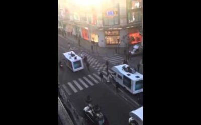 Vidéo du jour : défilé des Tanks de Mivtsaïm dans les rue de Paris le 11 Nissan 5775