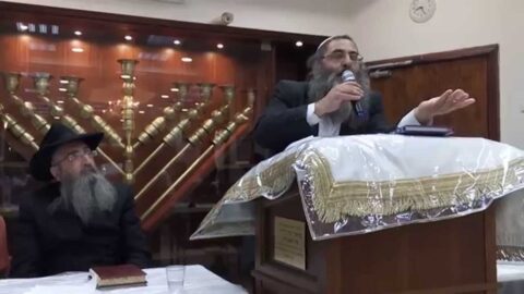 VIDEO : Kinous Torah de Hai Nissan 5775 à Netanya - Intervention du Rav Nakache