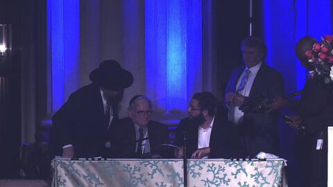 Ecriture d'un Sefer Torah à Washington