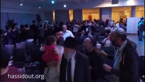 Youd Teth Kislev 5776 organisé par le Beth Habad francophone de Netanya (partie musicale)